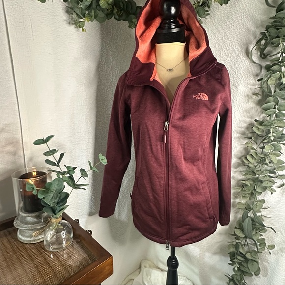 The North Face Women's Maroon and Coral Hooded Jacket - Picture 1 of 16